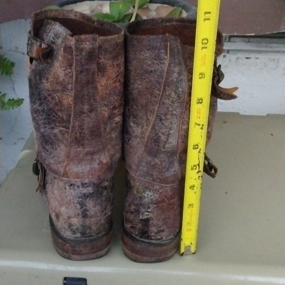 FRYE VERONICA BOOTS DISTRESSED - Picture 7 of 11
